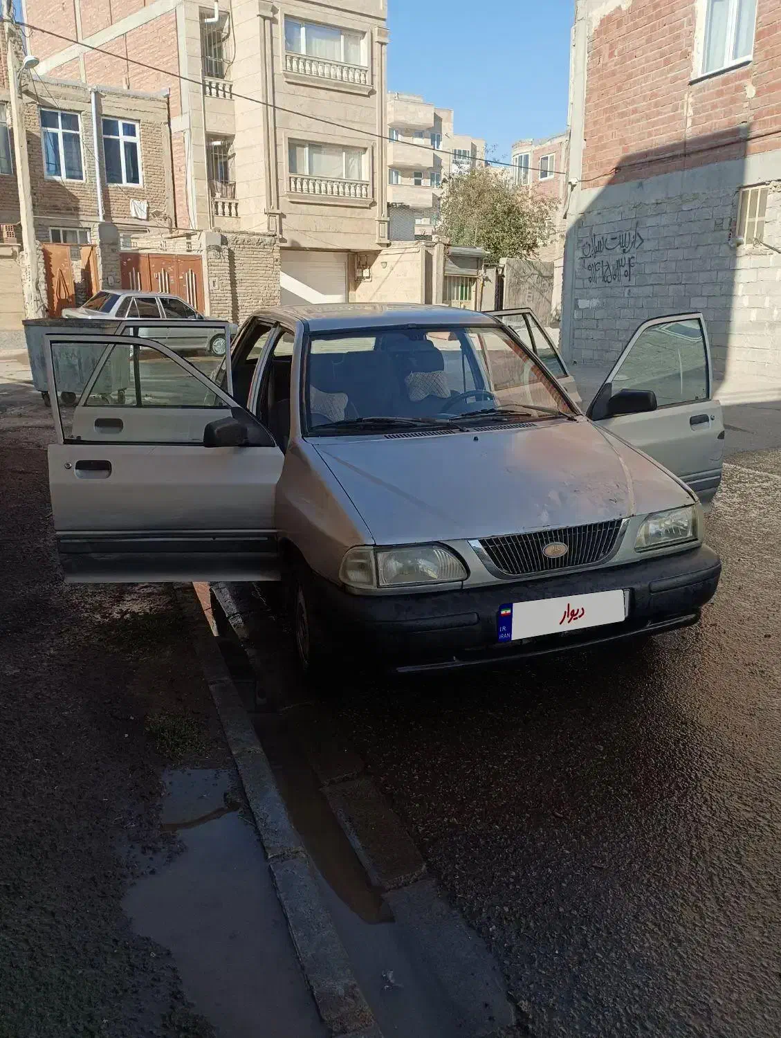 پراید ۱۴۱.مدل ۸۴ نقره ای|خودرو سواری و وانت|اردبیل, |دیوار