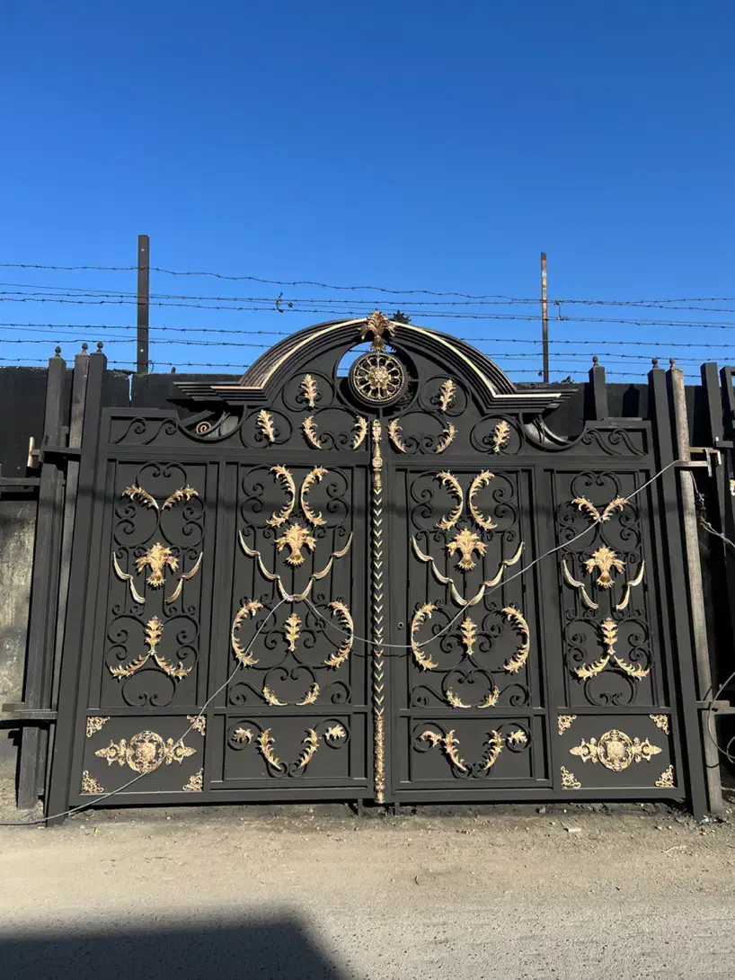 ۳عدد درب فرفوژه ای|مصالح و تجهیزات ساختمان|کرمانشاه, |دیوار