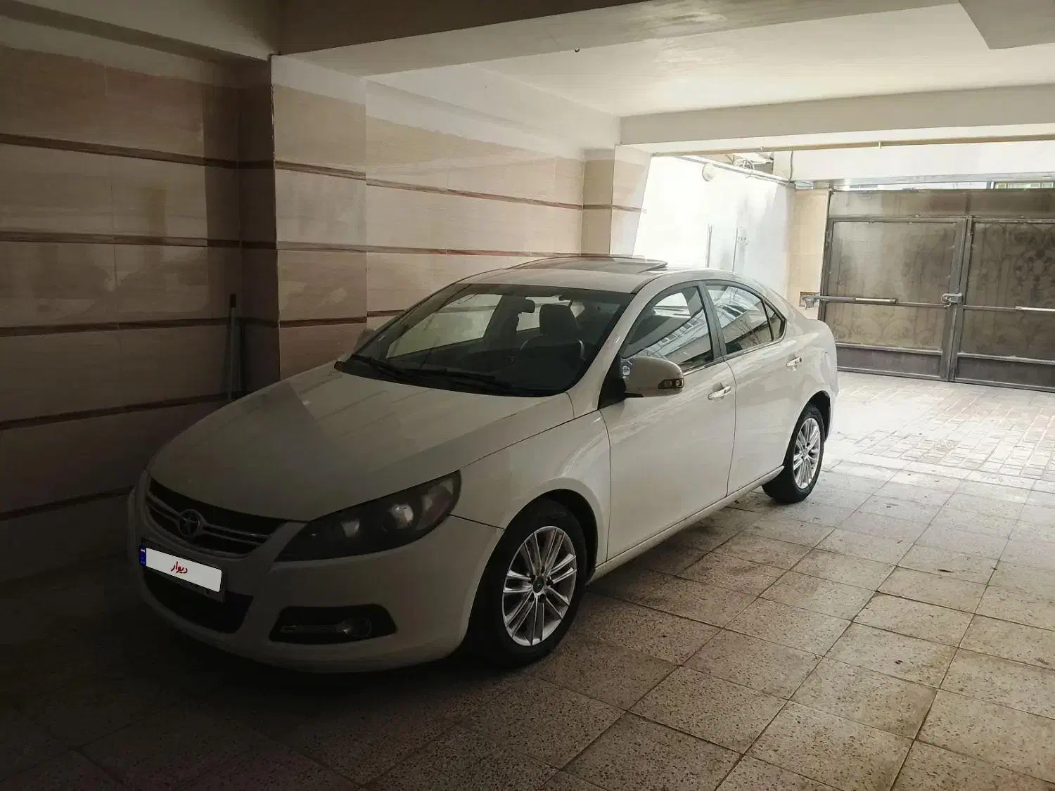 جکj5|خودرو سواری و وانت|اسلامشهر, شهرک مهدیه|دیوار