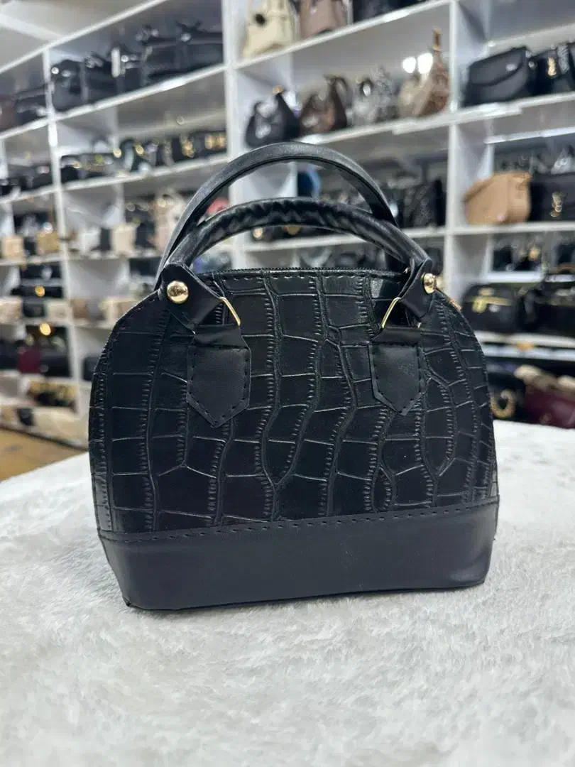 کیف شیک ۲۵۰|کیف، کفش، کمربند|بروجرد, |دیوار