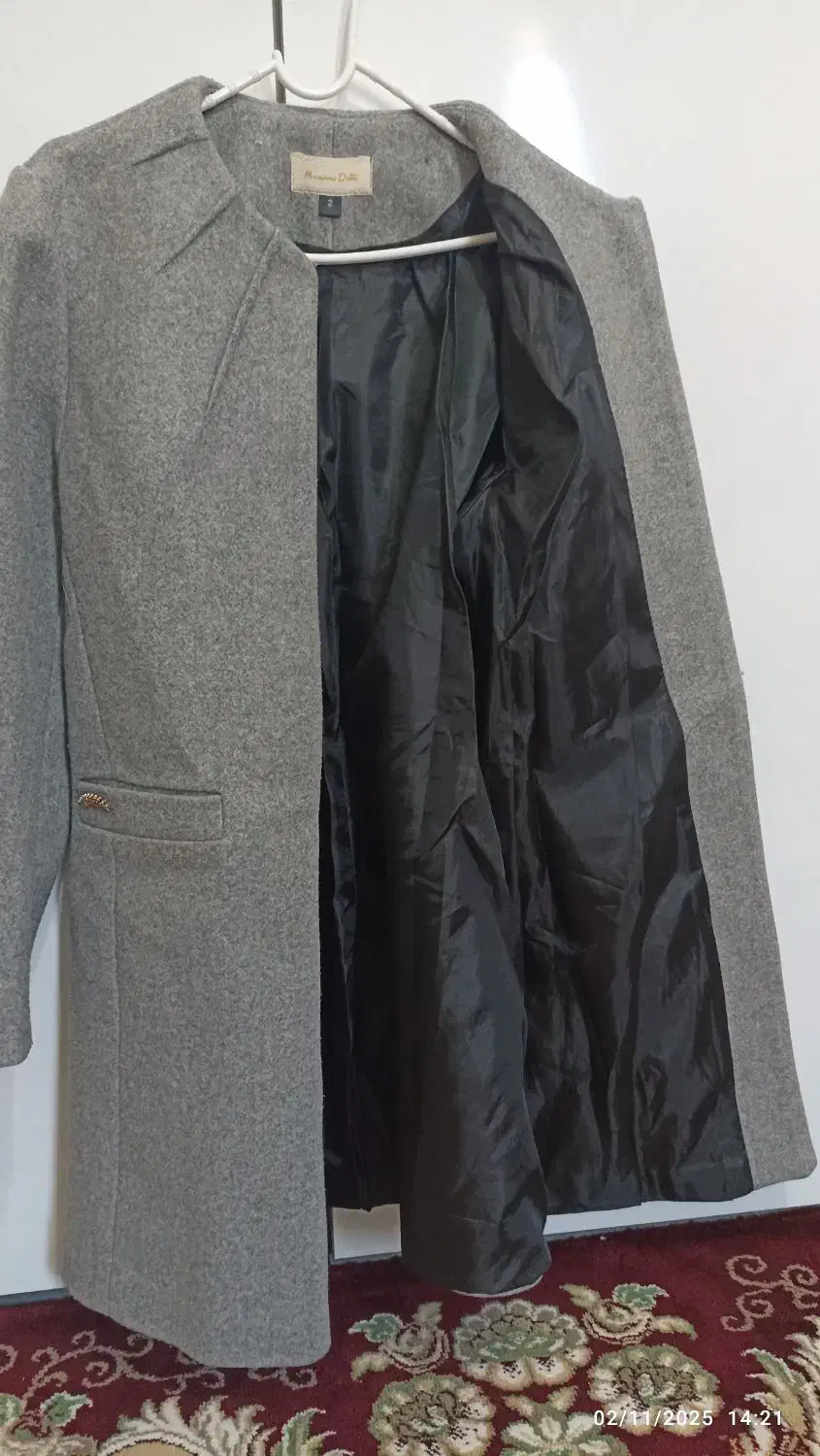 پالتو شیک و نو  سایز ۲|لباس|خرم‌آباد, |دیوار