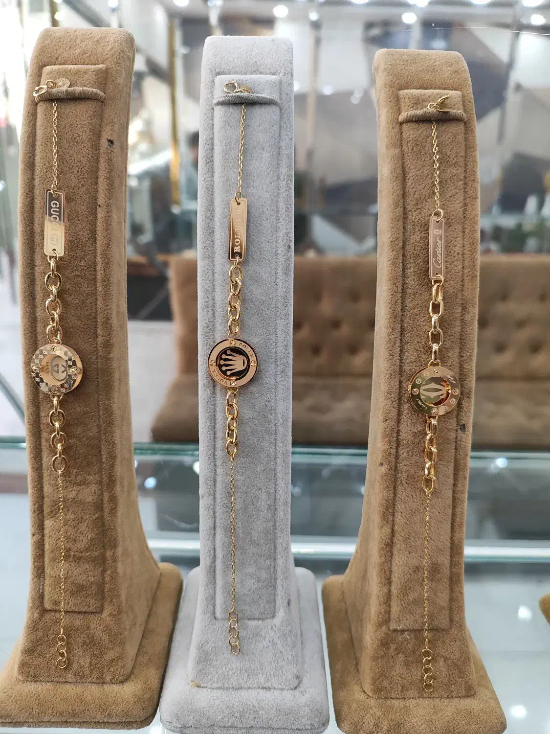 دستبندهای لیا گلد|جواهرات|قم, نیروگاه|دیوار