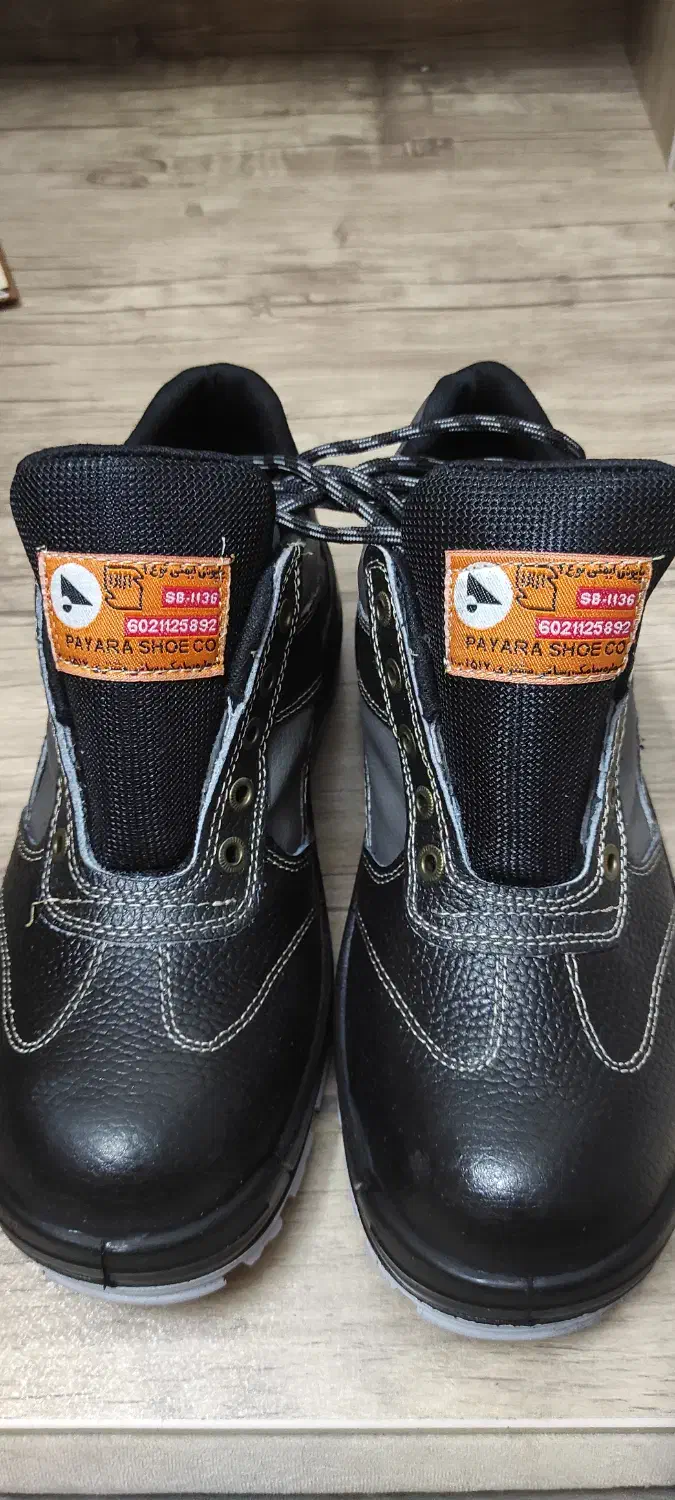 کفش ایمنی|کیف، کفش، کمربند|سیرجان, |دیوار