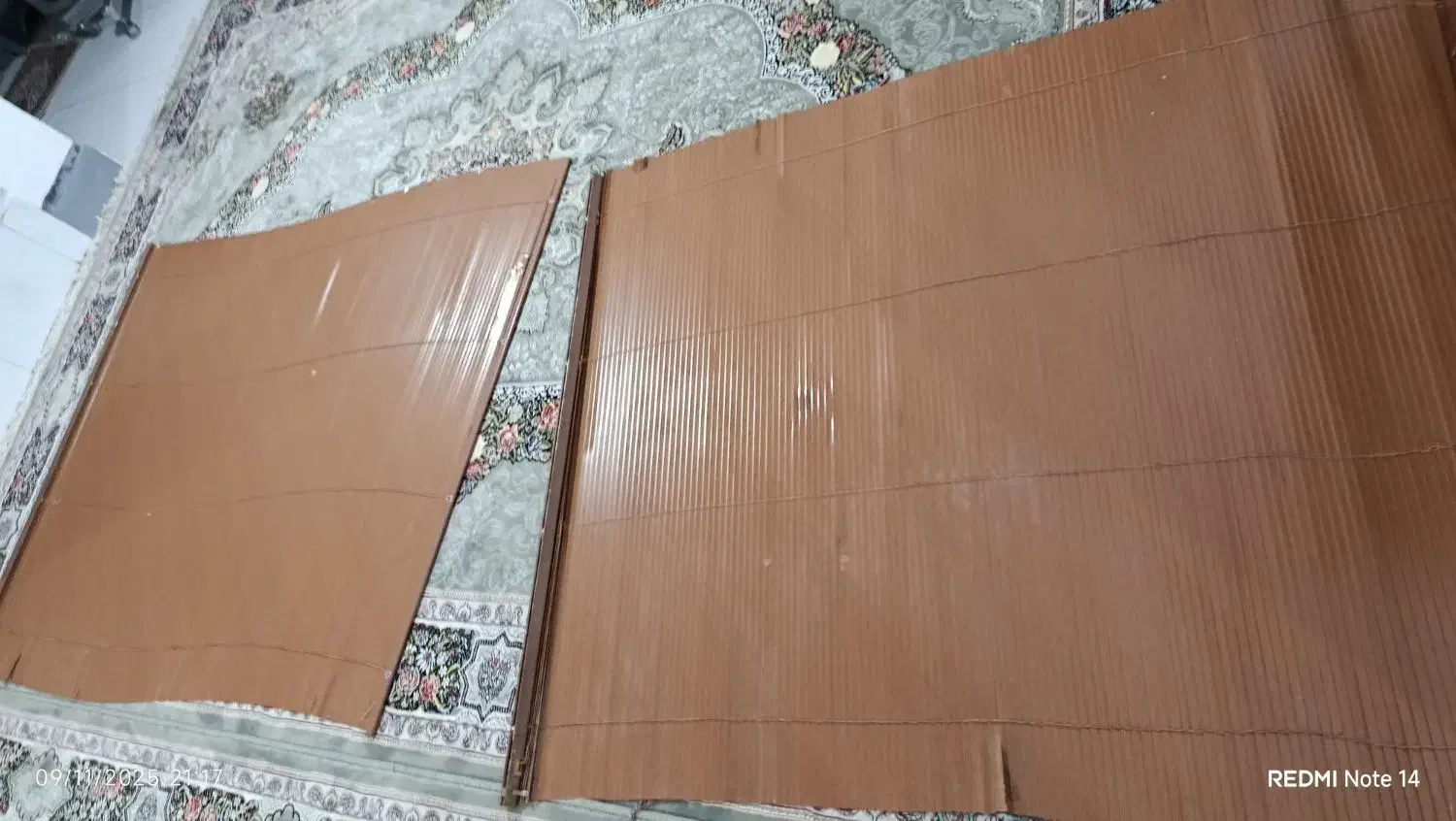 پرده کرکره ای سالم تو عکس بد افتاده|پرده، رانر، رومیزی|مشهد, عسگریه|دیوار