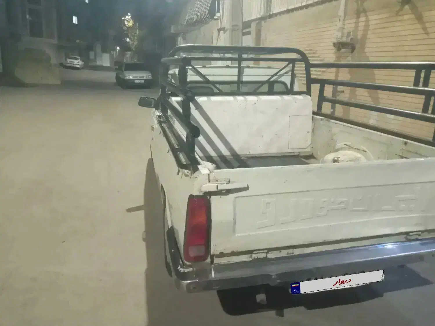 فروش وانت مدل ۸۴دوگانه دستی سی ان جی|خودرو سواری و وانت|اصفهان, شهرک کاوه|دیوار