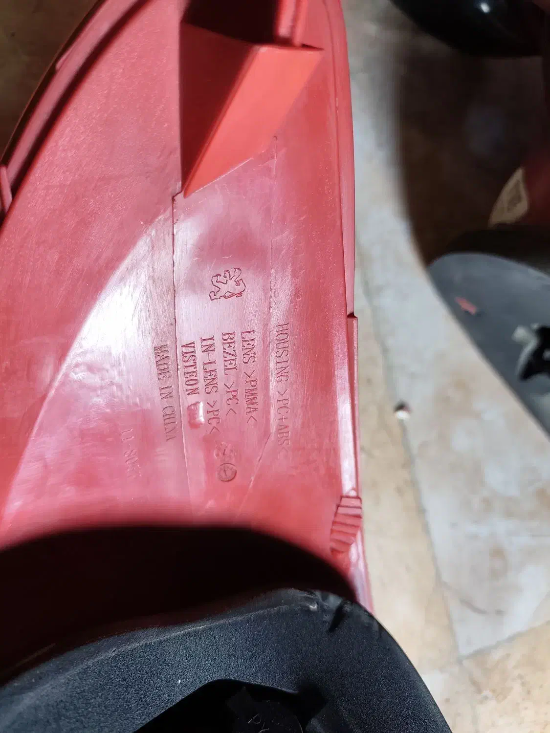 چراغ عقب ۲۰۷ فابریک|قطعات یدکی و لوازم جانبی|تهران, پرستار|دیوار