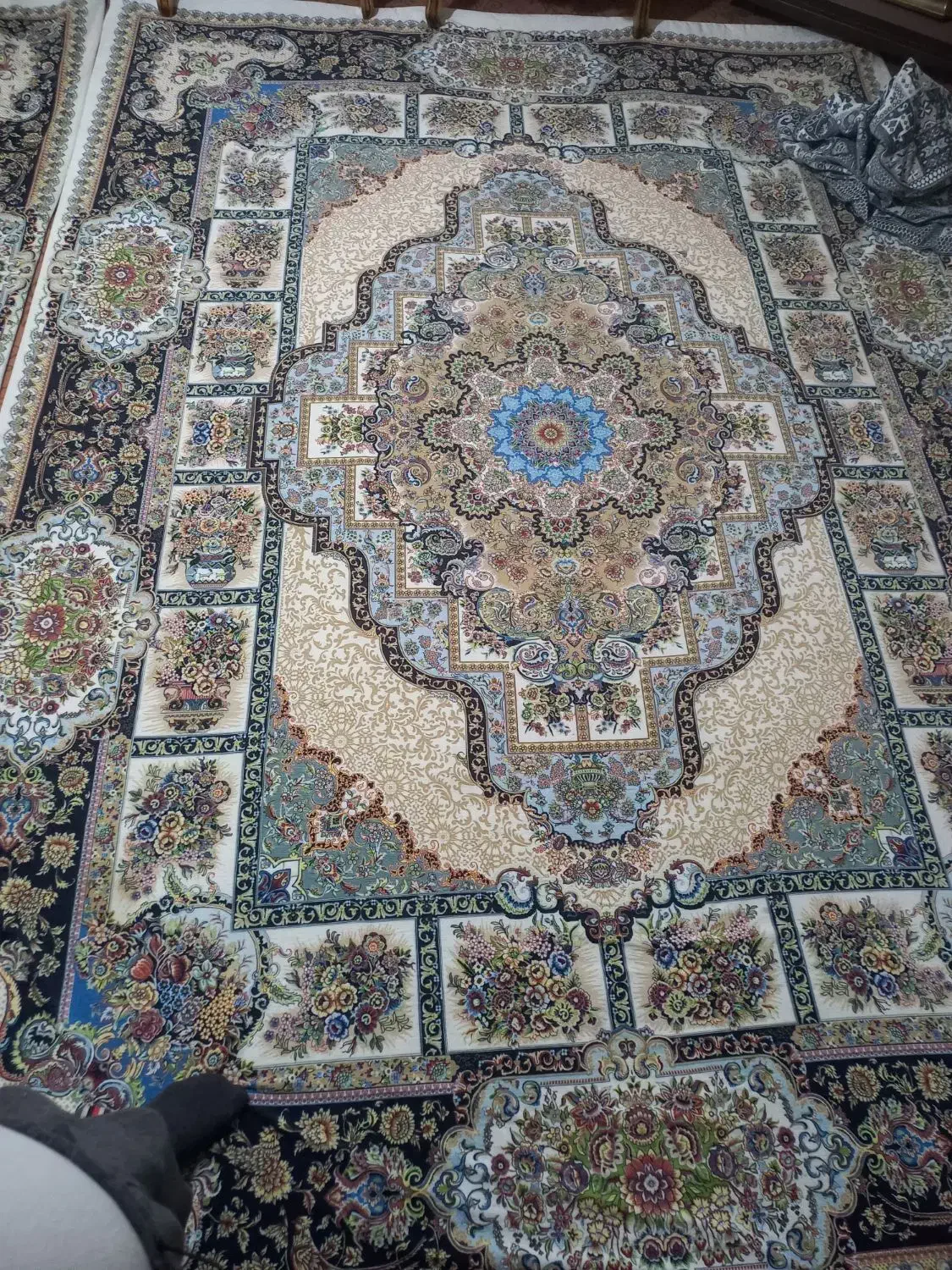 روفرشی|روفرشی|باقرشهر, |دیوار