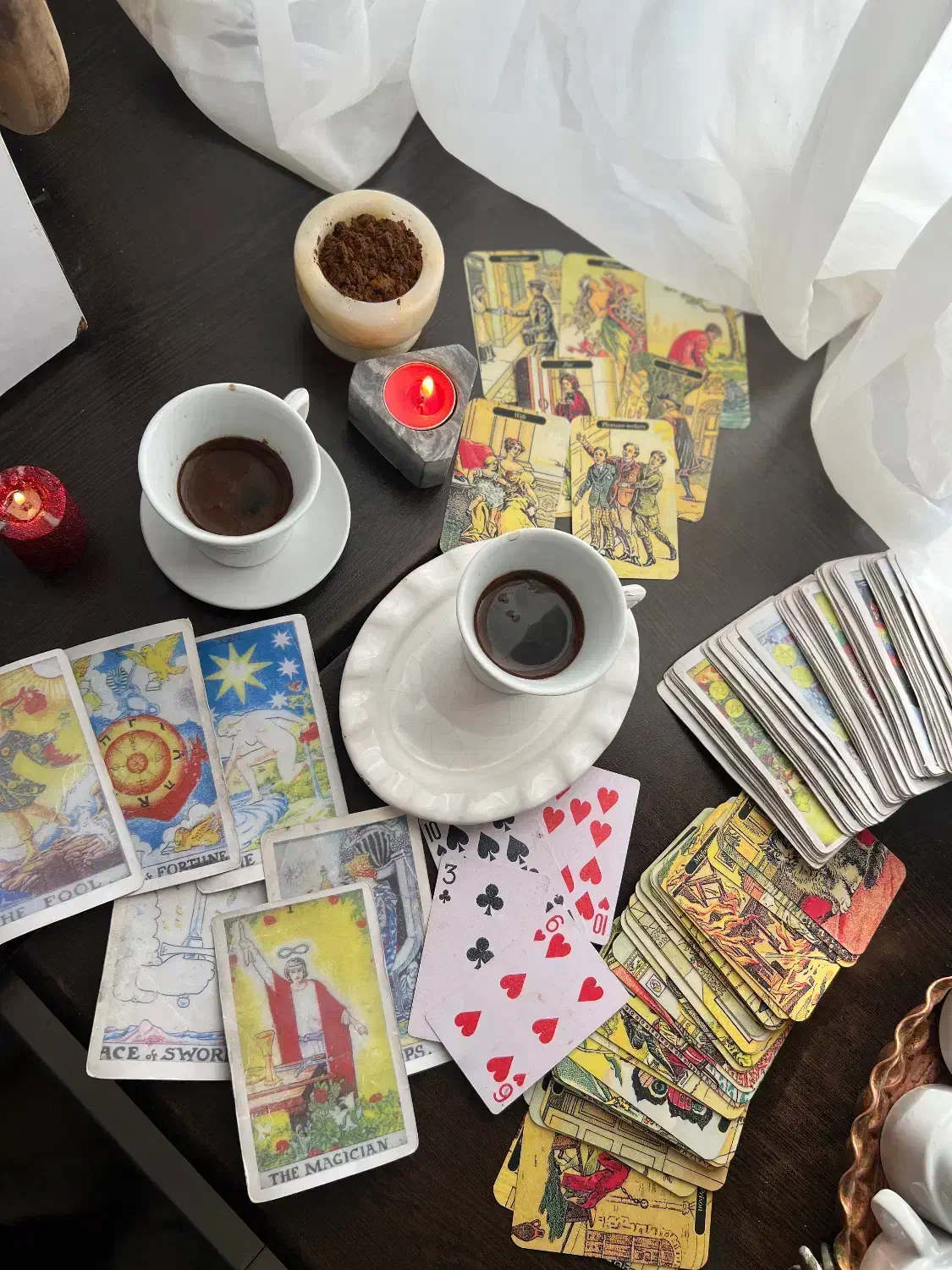 فال قهوه تاروت پاسور فقط فقط 100|خدمات پذیرایی، مراسم|تهران, ونک|دیوار