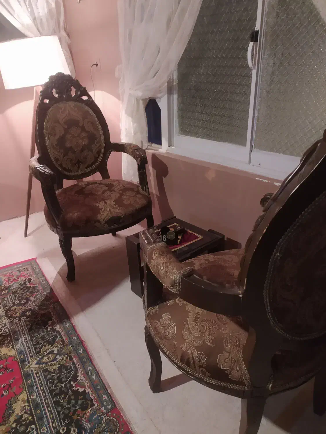 مبل ۹ نفره کلاسیک|مبلمان خانگی و میز عسلی|لاهیجان, یوسف آباد|دیوار