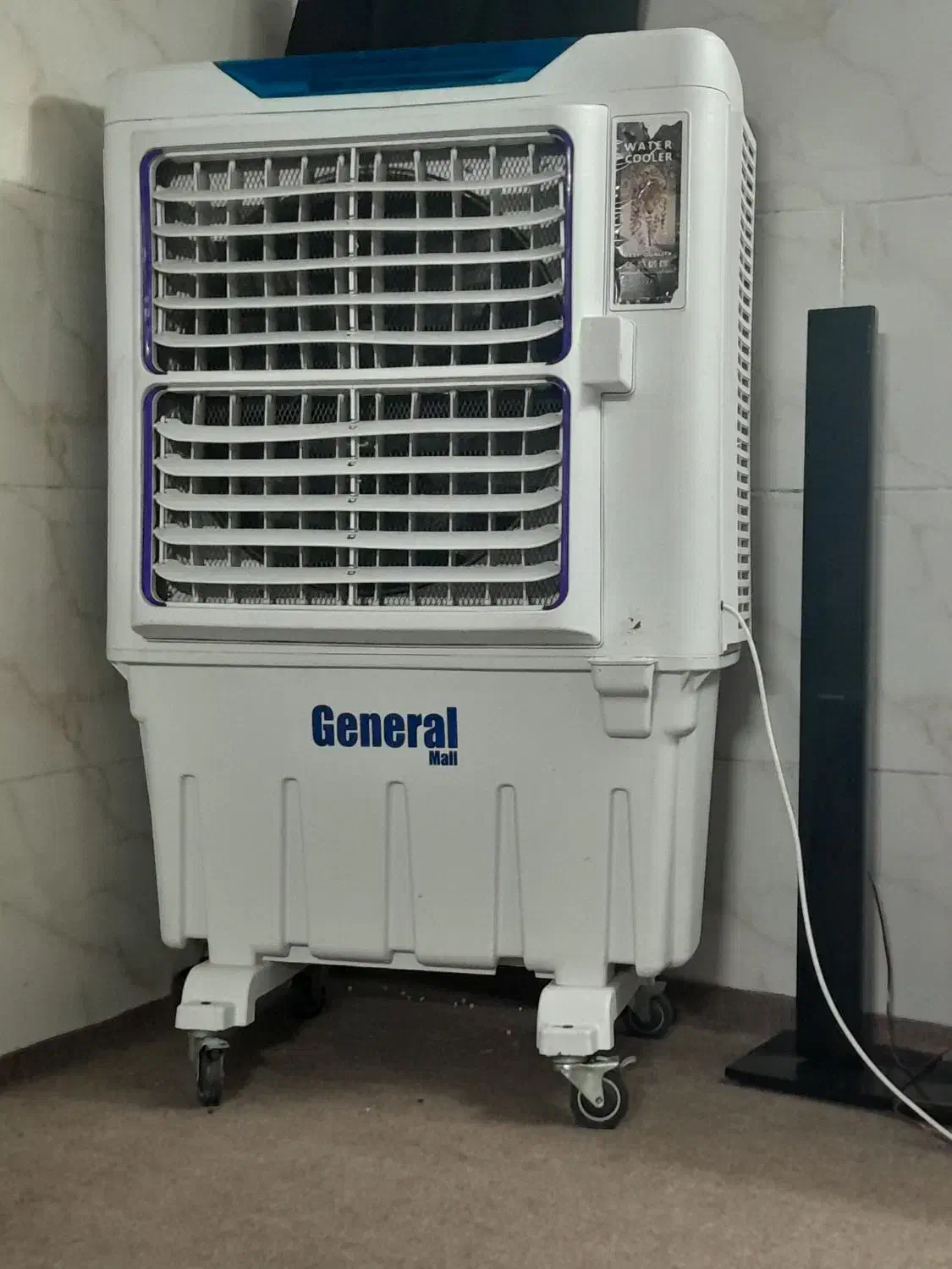 کولر پرتابل ۳۶۰۰۰ قوی و زیبا|کولر گازی و فن‌کوئل|مشهد, فاطمیه|دیوار