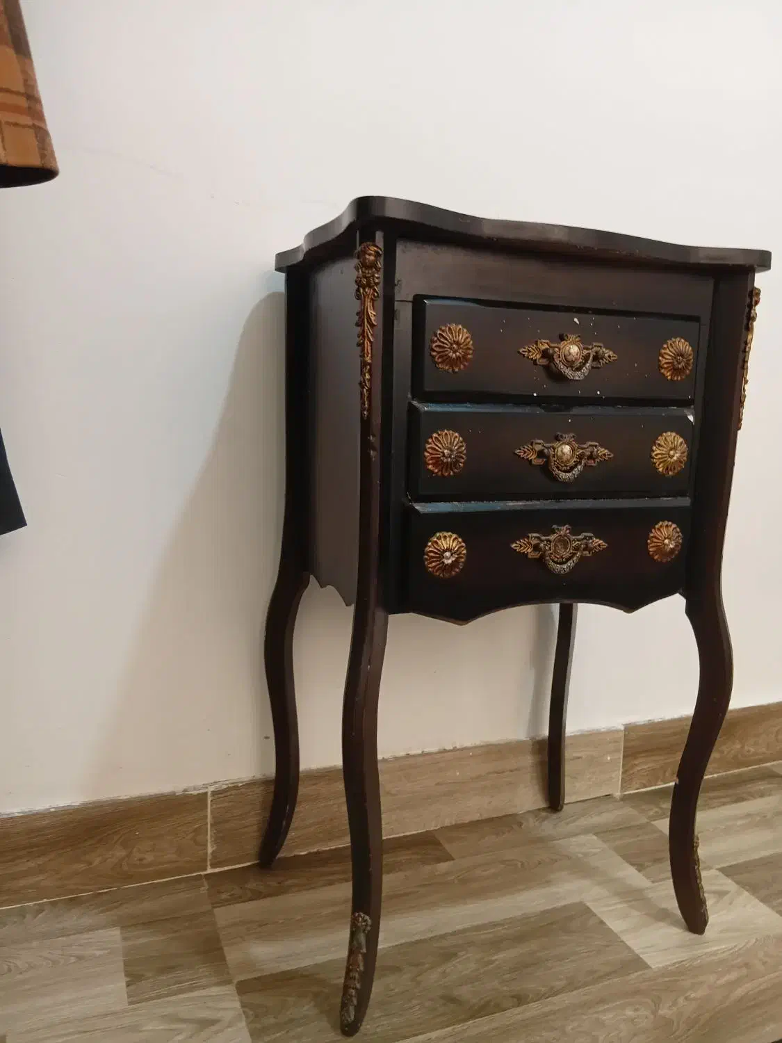 میز تلفن|میز تلفن|کرج, کرج نو|دیوار