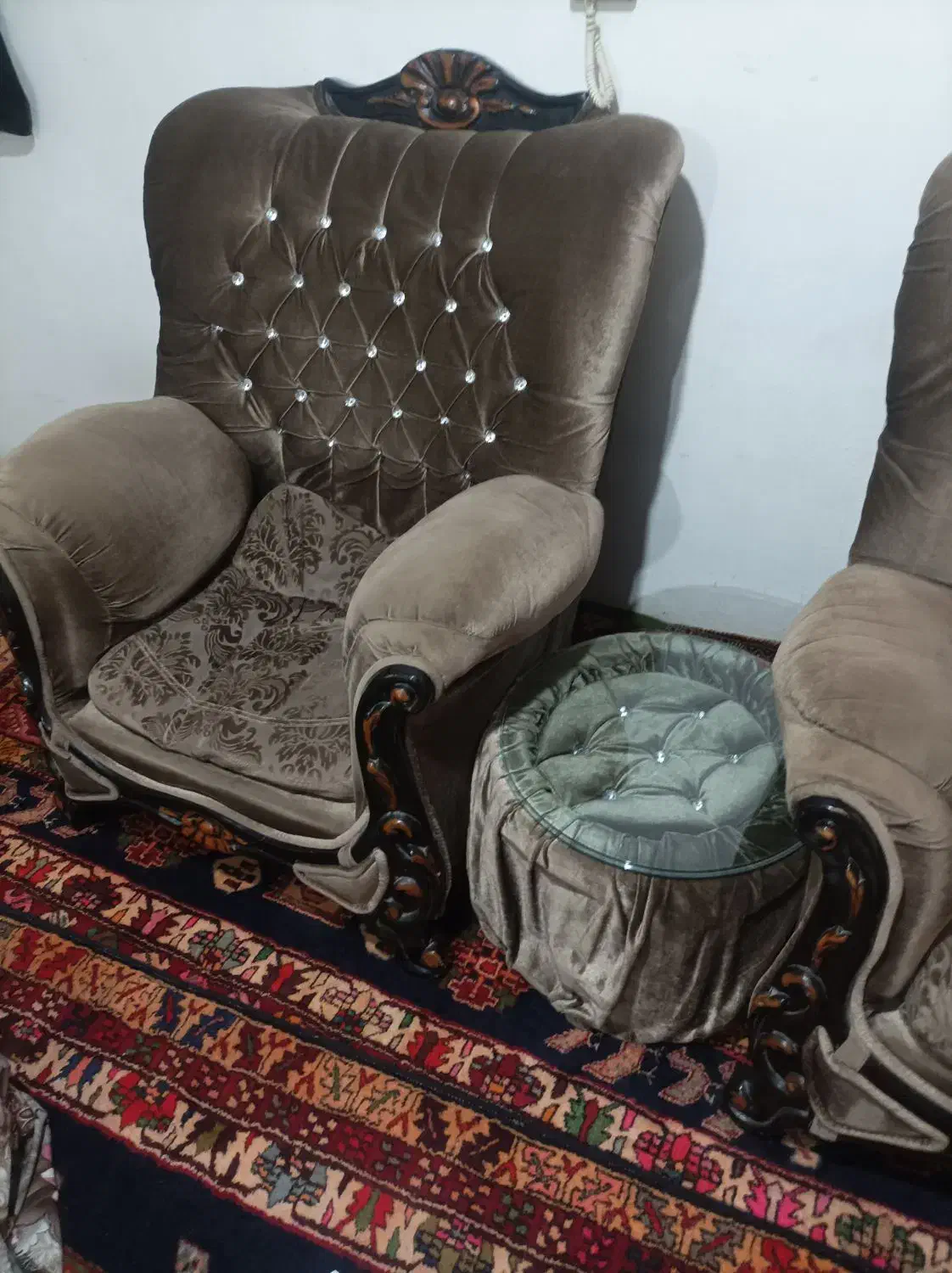 مبل هفت نفره چوبی|مبلمان خانگی و میز عسلی|اردبیل, |دیوار