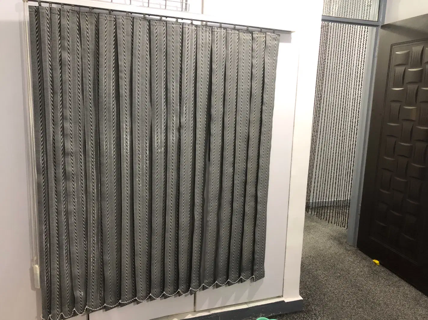 پرده کرکره ای طوسی|پرده، رانر، رومیزی|اهواز, شهرک الهیه|دیوار