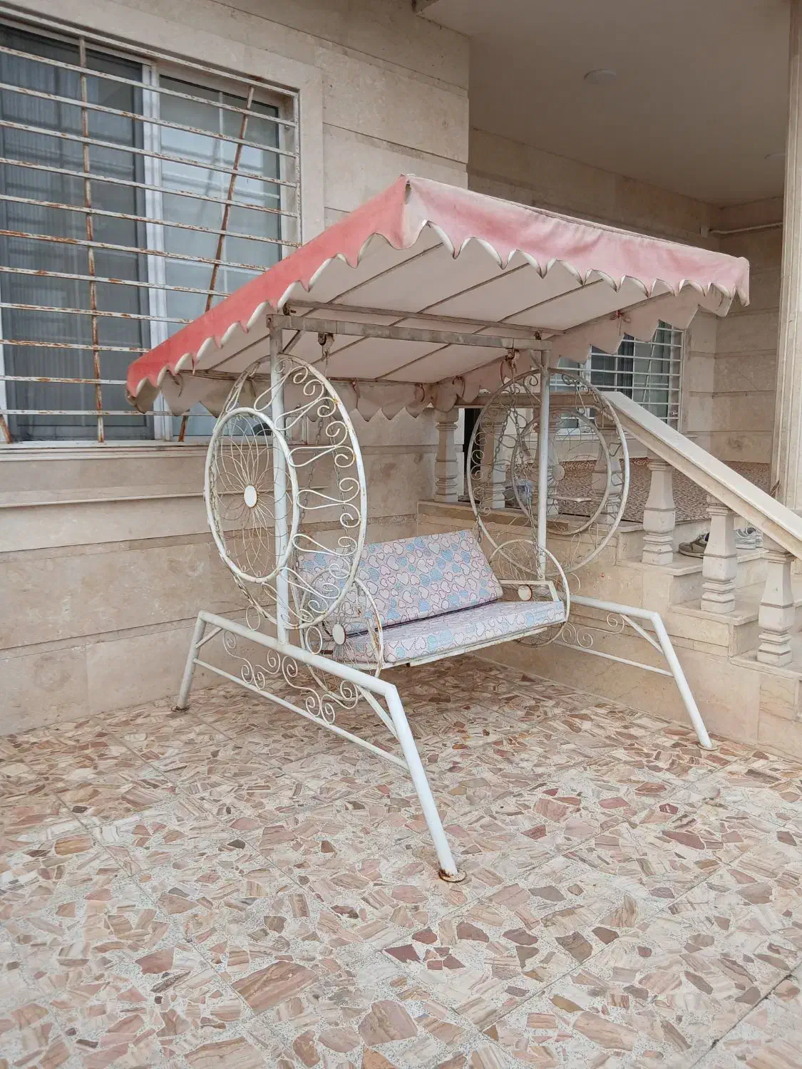 تاب فلزی حیاطی|صندلی و نیمکت|کیاشهر, |دیوار