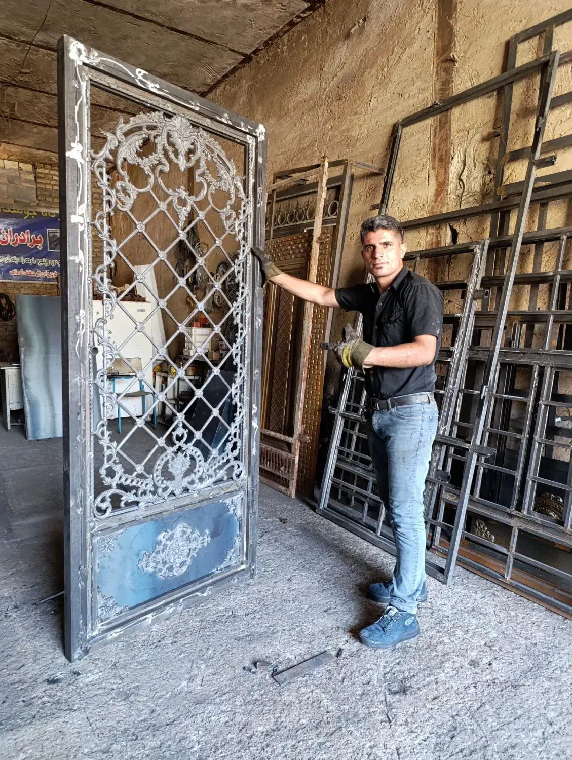 کارگاه جوشکاری و برشکاری جمالی|خدمات پیشه و مهارت|لردگان, |دیوار