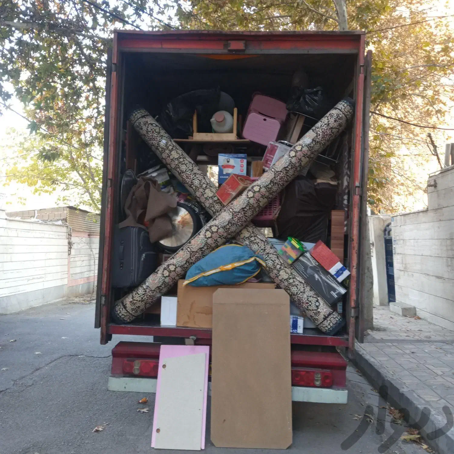 اسباب کشی اسبابکشی با کارگر و خاور تضمینی|خدمات حمل و نقل|زاهدان, |دیوار