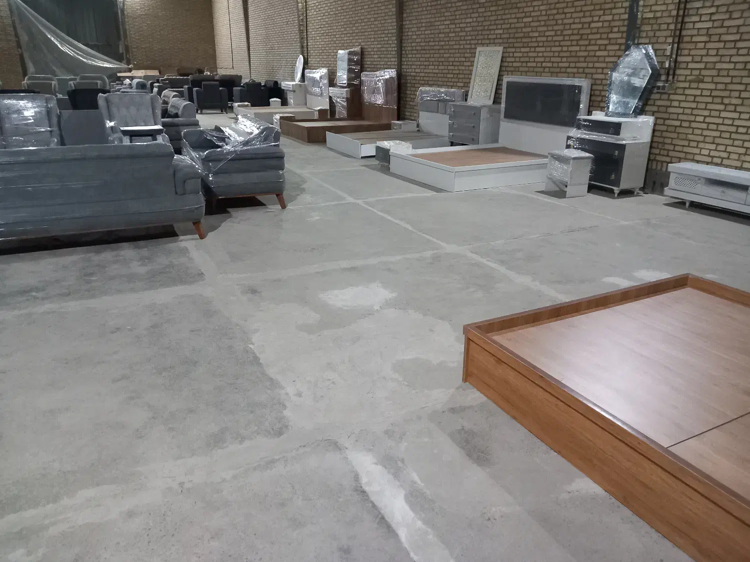 فروش مبلمان وسرویس خواب به صورت اقساط بلندمدت|مبلمان خانگی و میز عسلی|فردوس (خراسان), |دیوار