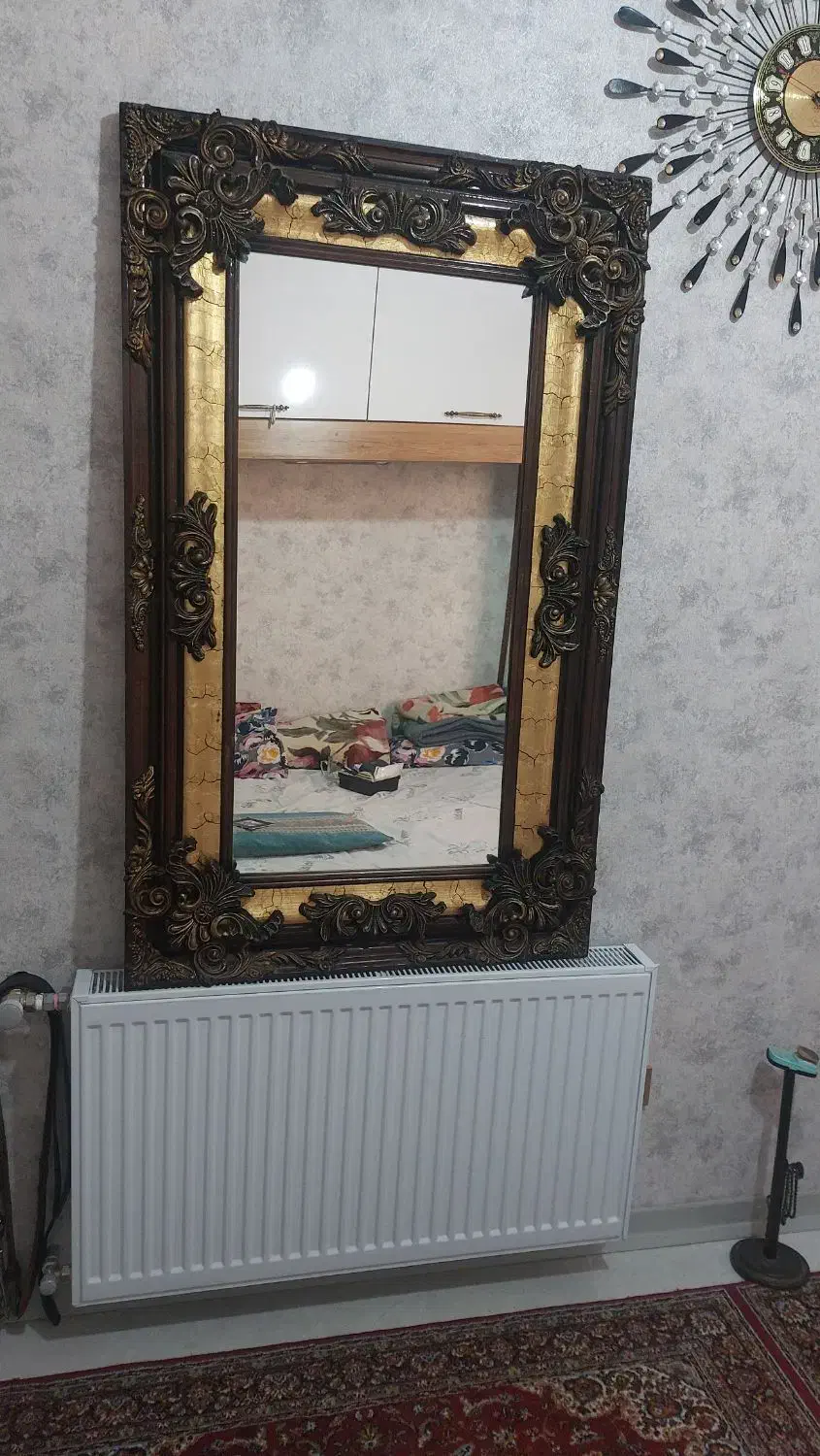 آینه سلطنتی|آینه|قزوین, |دیوار