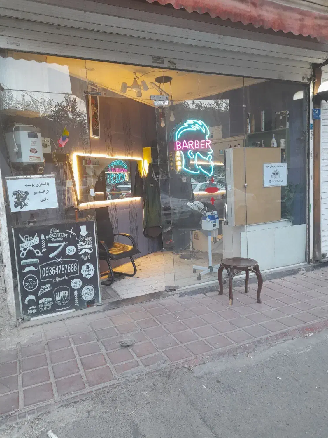 ۵متر مغازه مخصوص ارایشگا و خیاطی سیگار فروشی|اجارهٔ مغازه و غرفه|تهران, علم و صنعت|دیوار