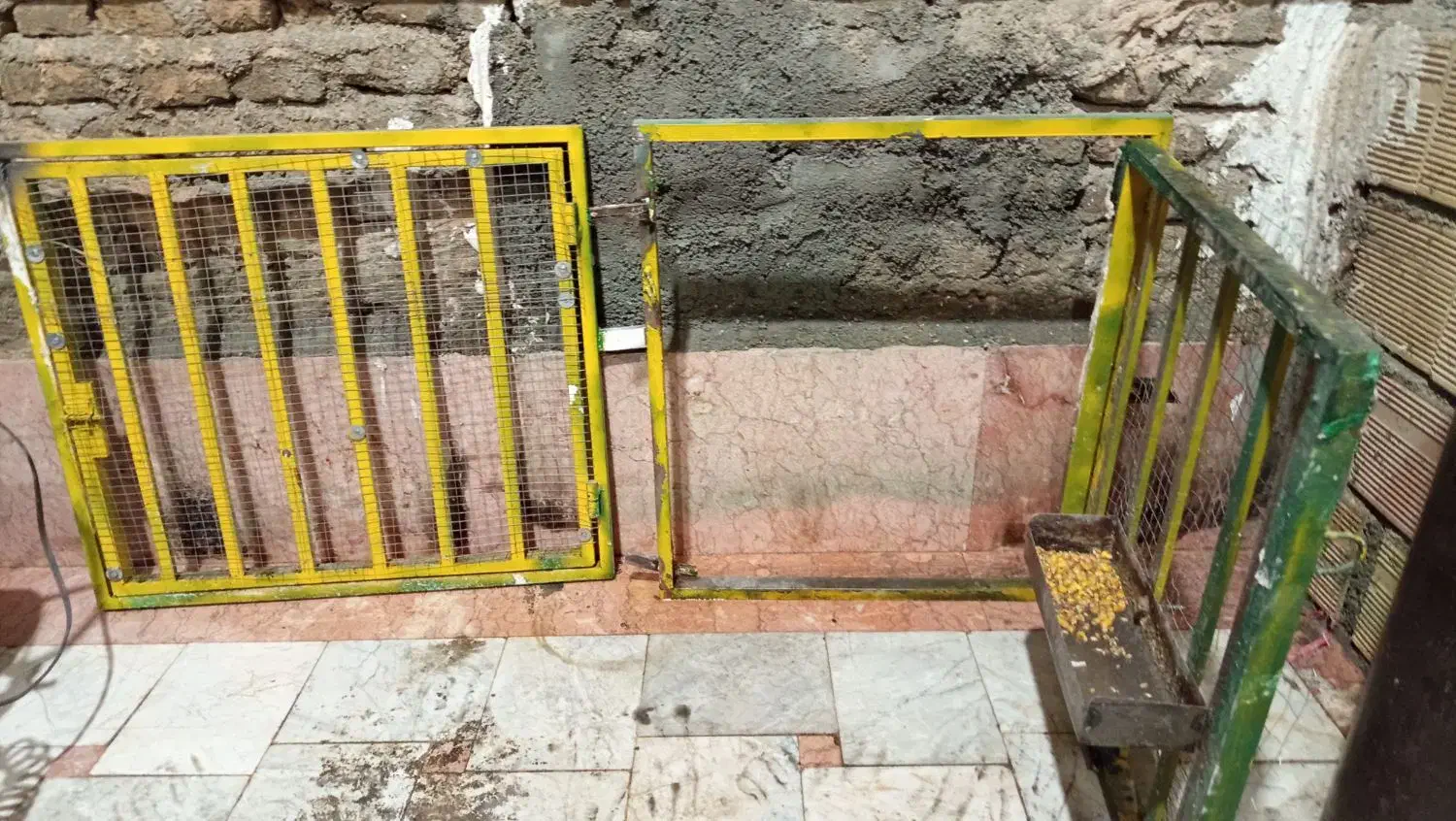 درب گنجه|لوازم جانبی حیوانات|بومهن, |دیوار