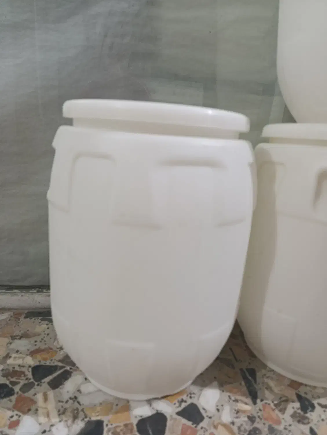 دبه ۳۰لیتری۲۰۰هزارتومان|ظروف نگهدارنده، پلاستیکی، یک‌بارمصرف|کوچصفهان, |دیوار