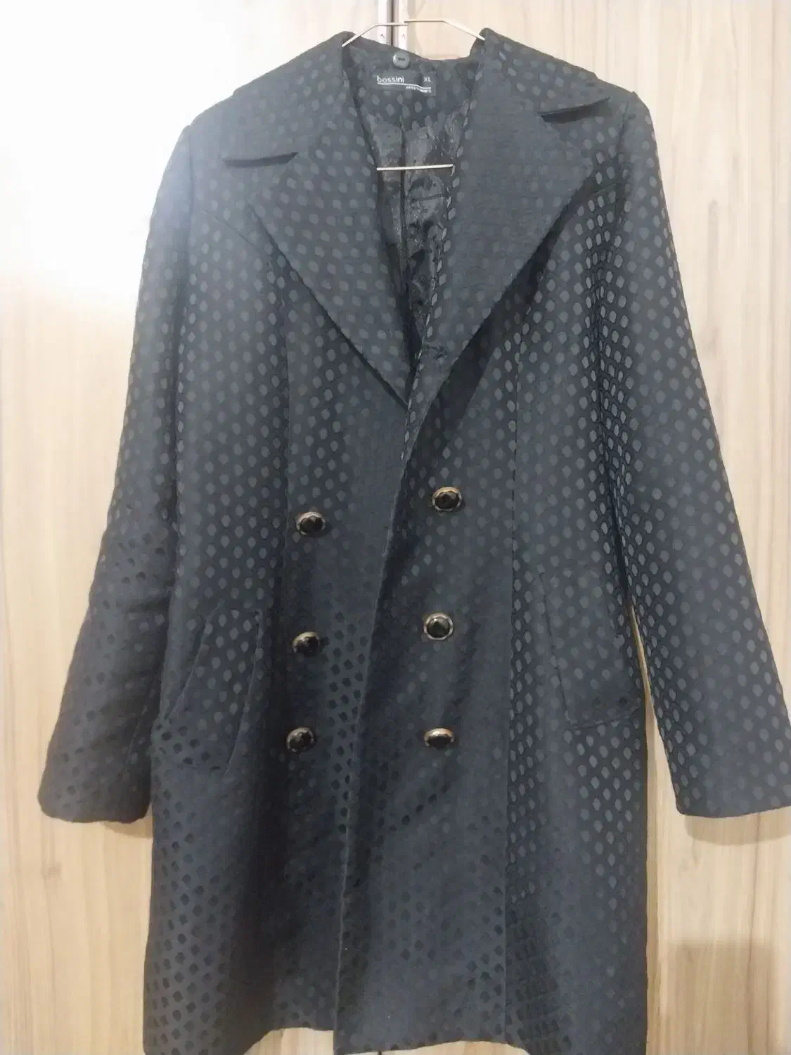 مانتودرحدنو|لباس|قرچک, باقرآباد|دیوار