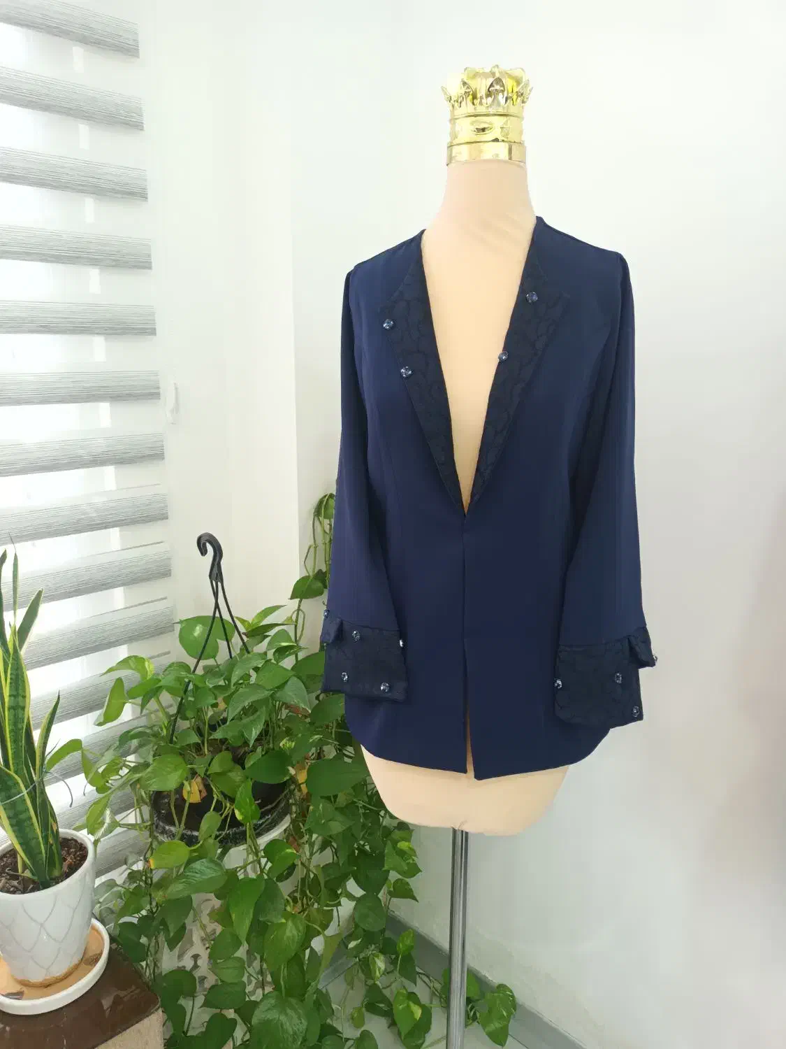 دوخت مزونی لباس بانوان|لباس|قم, حاج زینل|دیوار