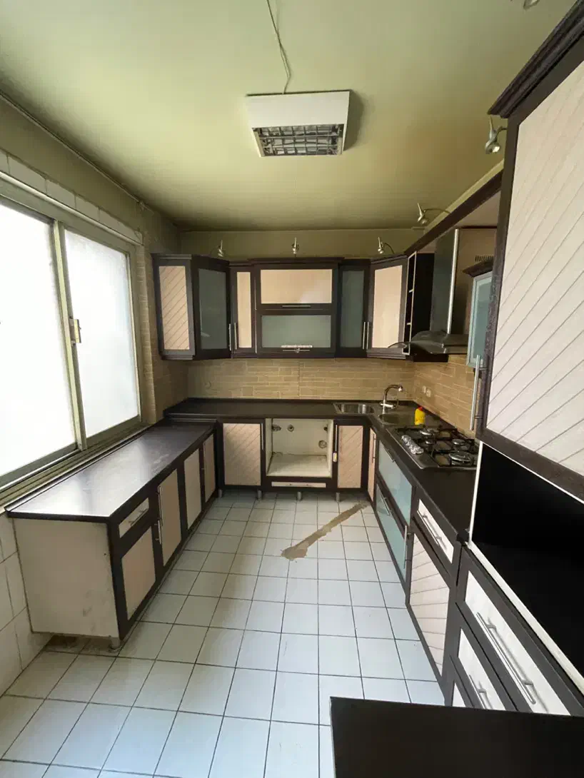 شریعتی مقابل ملک۸۵متر ۲خواب تکواحدی