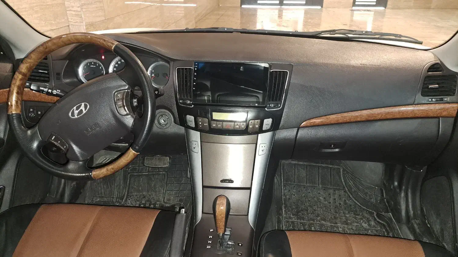 سوناتا2009سفید صدفی|خودرو سواری و وانت|ملک‌آباد, |دیوار