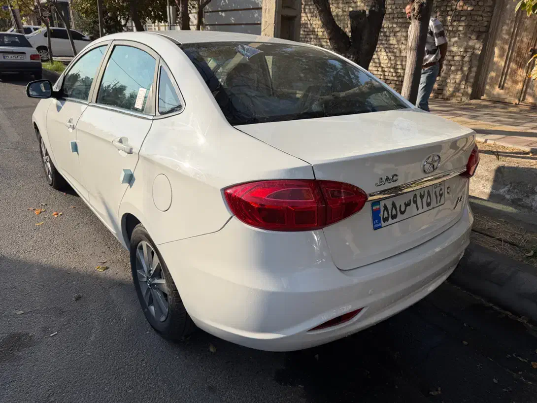 فروش اقساطی جکj4(اتوگالری عطارد)|خودرو سواری و وانت|قم, سالاریه|دیوار