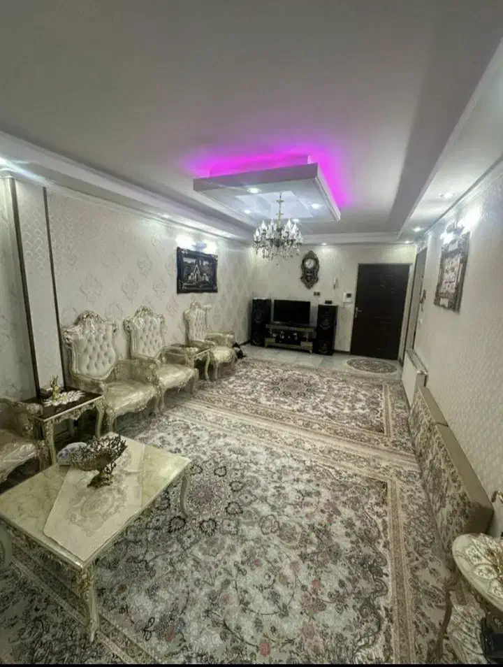 فروش آپارتمان85 حصارک پایین پارکینگ دار|فروش آپارتمان|اسلامشهر, شهرک سعیدیه|دیوار