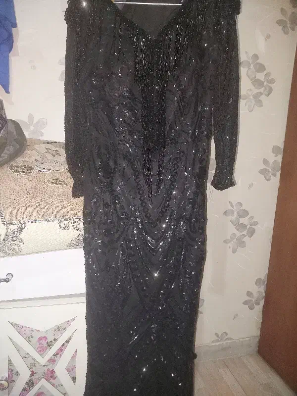 لباس مجلسی|لباس|پاکدشت, پاکدشت (مامازند)|دیوار