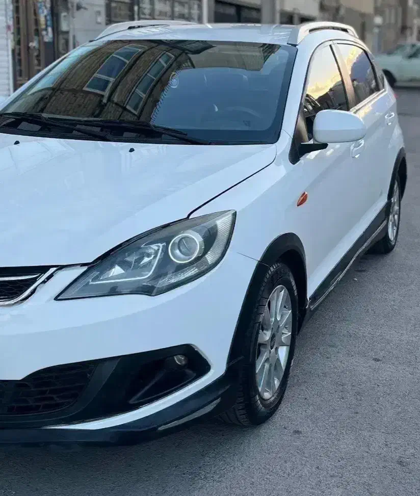 ۳۱۵ مدل ۹۹|خودرو سواری و وانت|رشت, معلم|دیوار