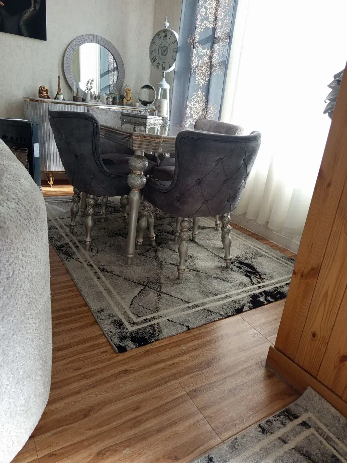 میز نهار خوری (غذا خوری)چهار نفره|میز و صندلی غذاخوری|شیراز, شهرک گلستان|دیوار