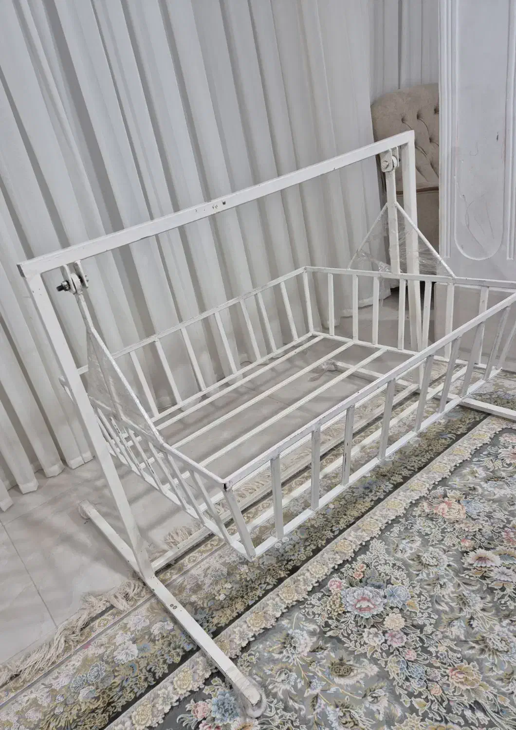 گهواره فلزی|اسباب و اثاث بچه|سرپل ذهاب, |دیوار