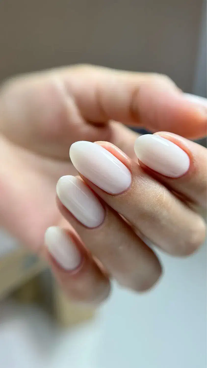 خدمات‌ زیبایی لاین ناخن مژه فشیال|خدمات آرایشگری و زیبایی|میبد, |دیوار