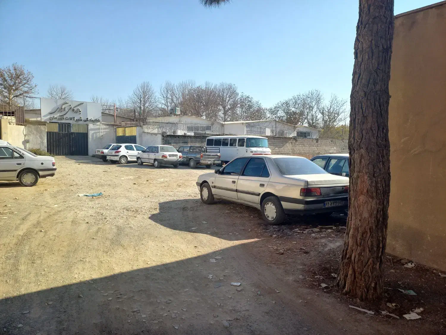 زمین صنعتی ۱۰۰۰ متری زیبادشت|فروش زمین و ملک کلنگی|محمدشهر, زیبادشت|دیوار