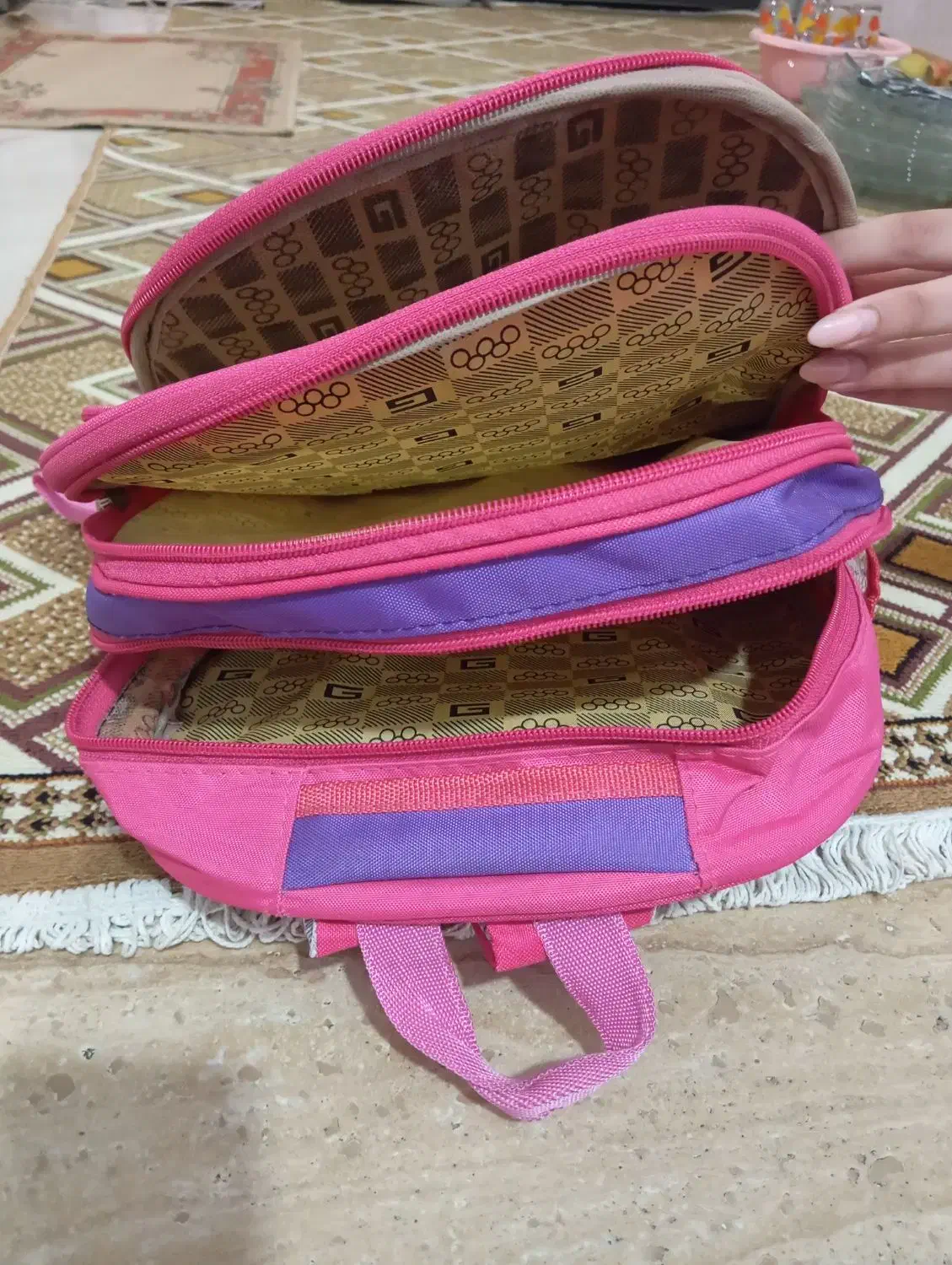 کیف مدرسه|کیف، کفش، کمربند|گرگان, |دیوار