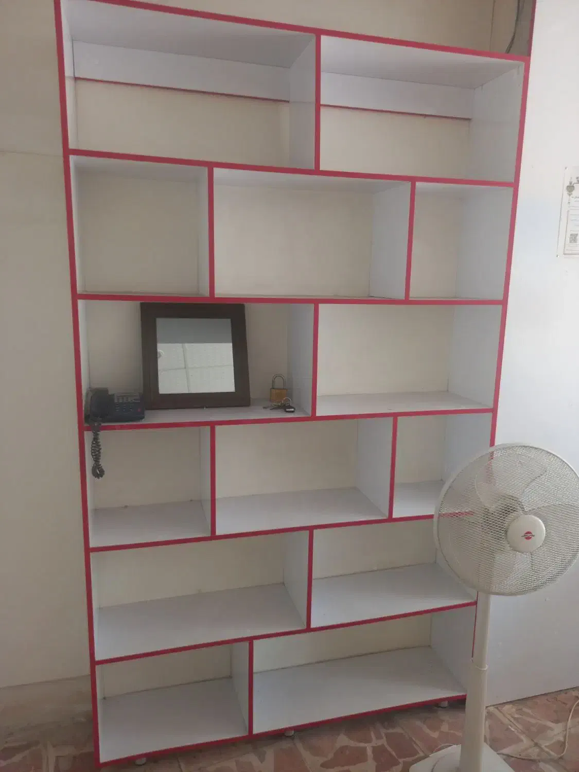 2 عدد قفسه ام دی اف|کتابخانه، شلف، قفسه‌های دیواری|رشت, نظری|دیوار