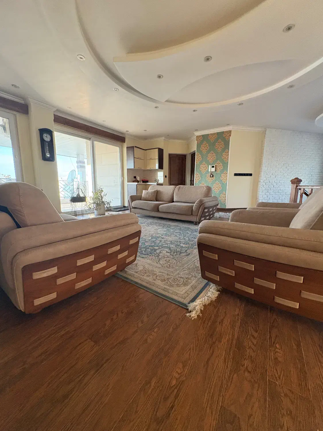 ست کامل مبل راحتی6 تا 8 نفره|مبلمان خانگی و میز عسلی|ساری, |دیوار