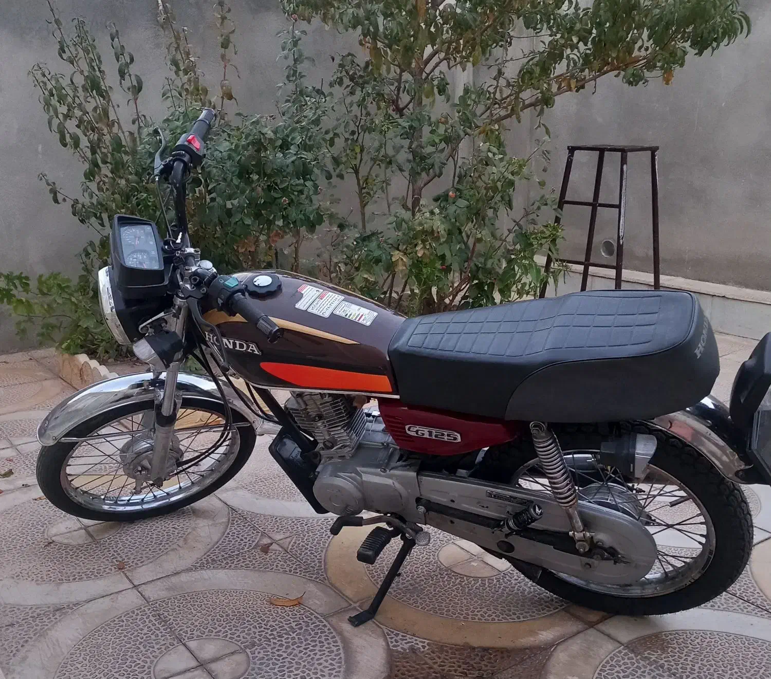 موتور هندا خشک خشک|موتورسیکلت|قروه, |دیوار