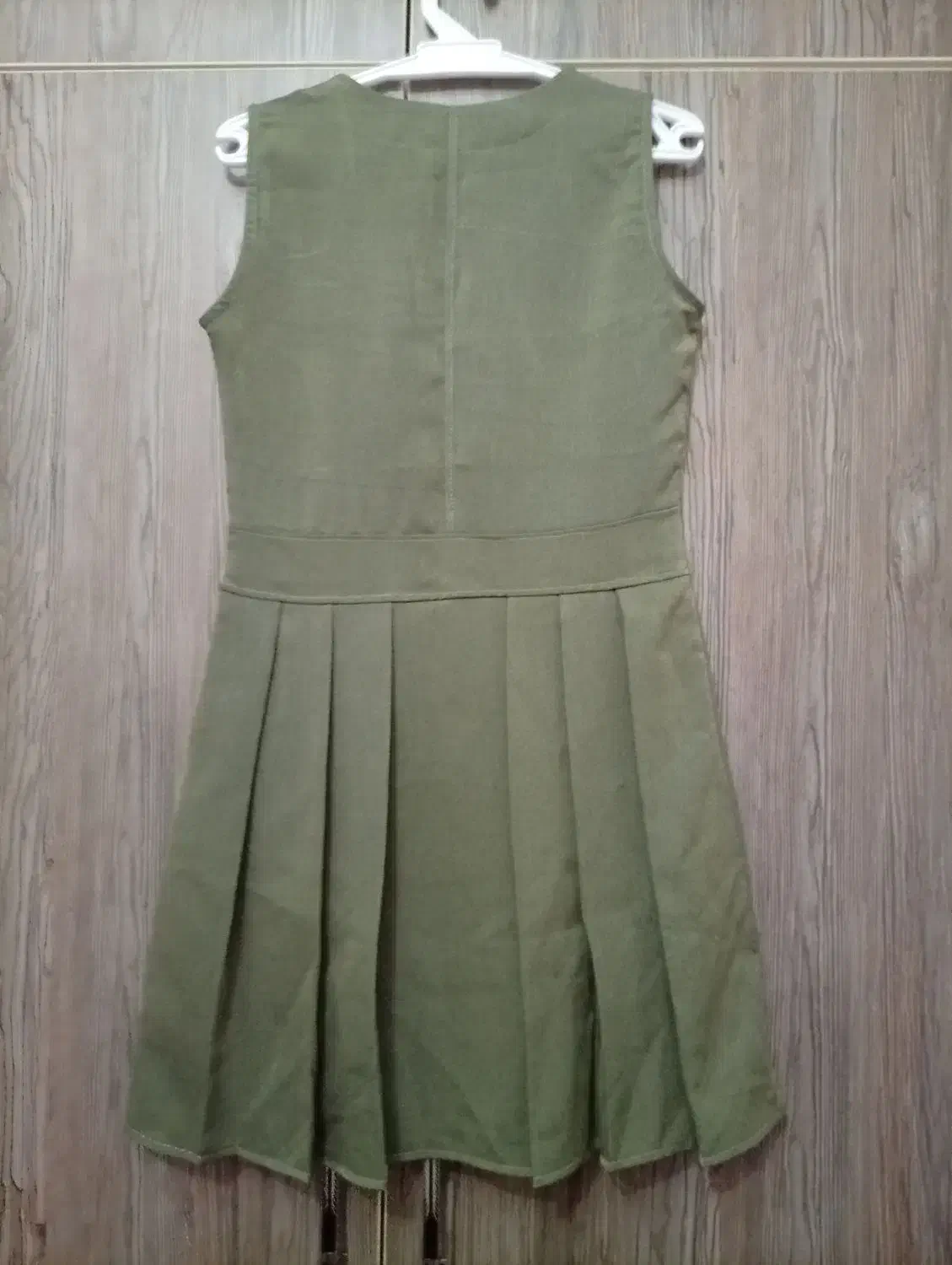 لباس مجلسی|لباس|بناب, |دیوار