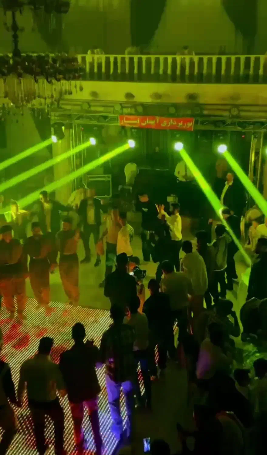 نورپردازی مجالس|خدمات پذیرایی، مراسم|بروجرد, |دیوار