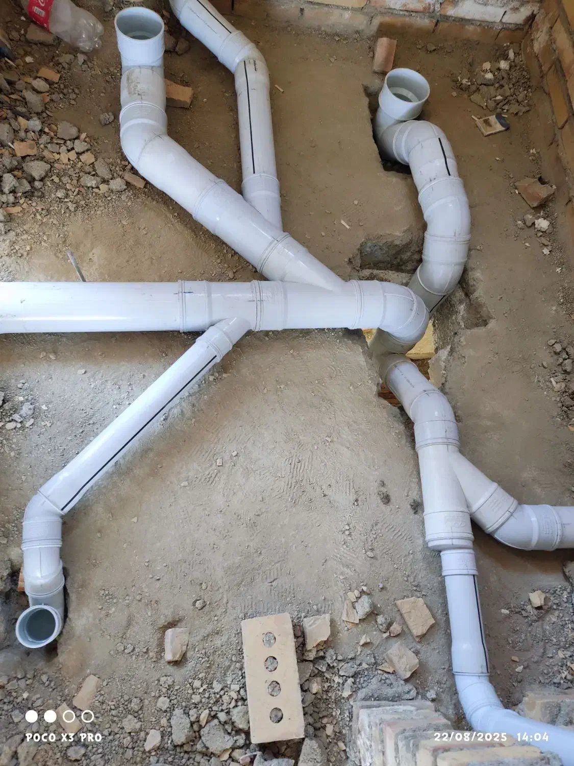 لوله کشی ساختمان نصب تعمیر شیرآلات پرده آبگرمکن|خدمات پیشه و مهارت|سلماس, |دیوار