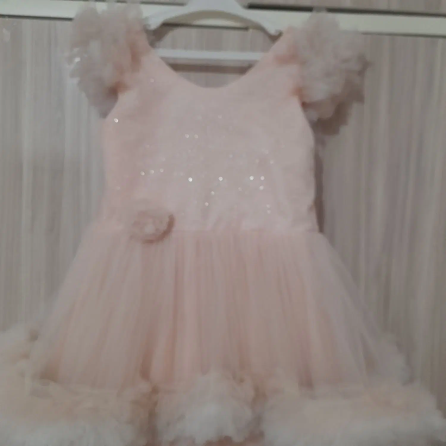 لباس مجلسی دخترانه|کفش و لباس بچه|میانه, |دیوار