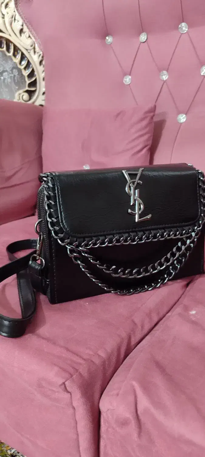 کیف|کیف، کفش، کمربند|قرچک, میرزائی جنوبی|دیوار