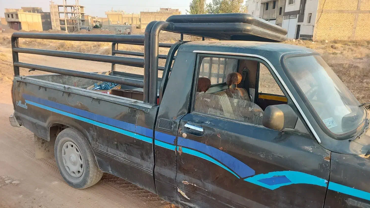 وانت مزدا ۱۶۰۰|خودرو سواری و وانت|شیراز, دوکوهک|دیوار