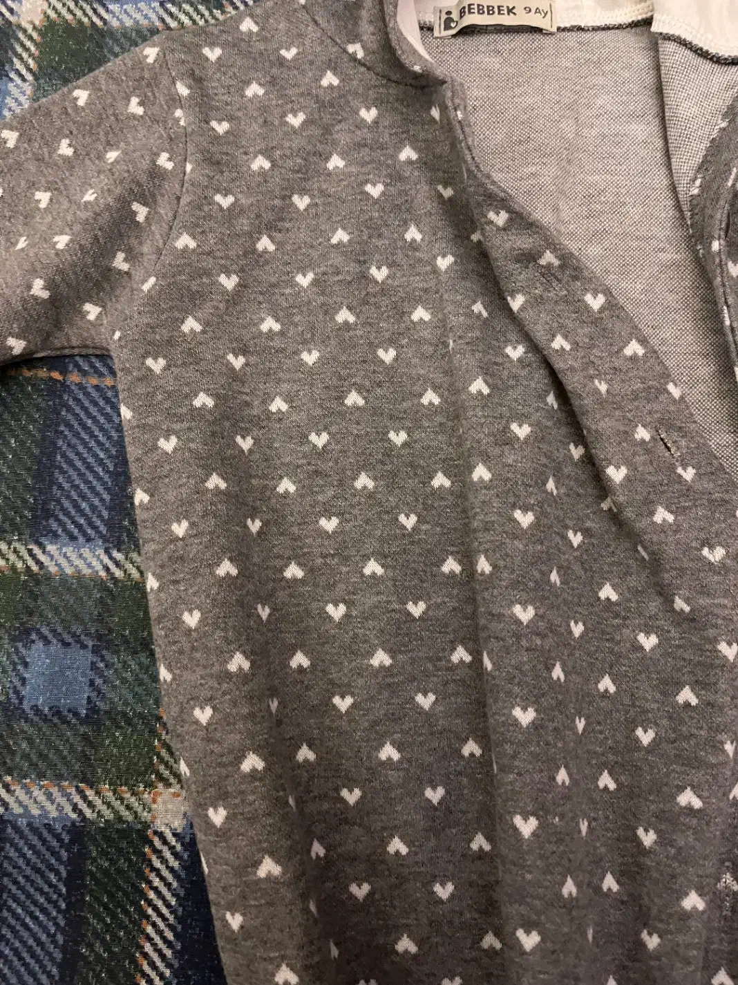 سرهمی گرم دخترونه ۶ ماه وکفش وجوراب|کفش و لباس بچه|تهران, شهرک استقلال|دیوار