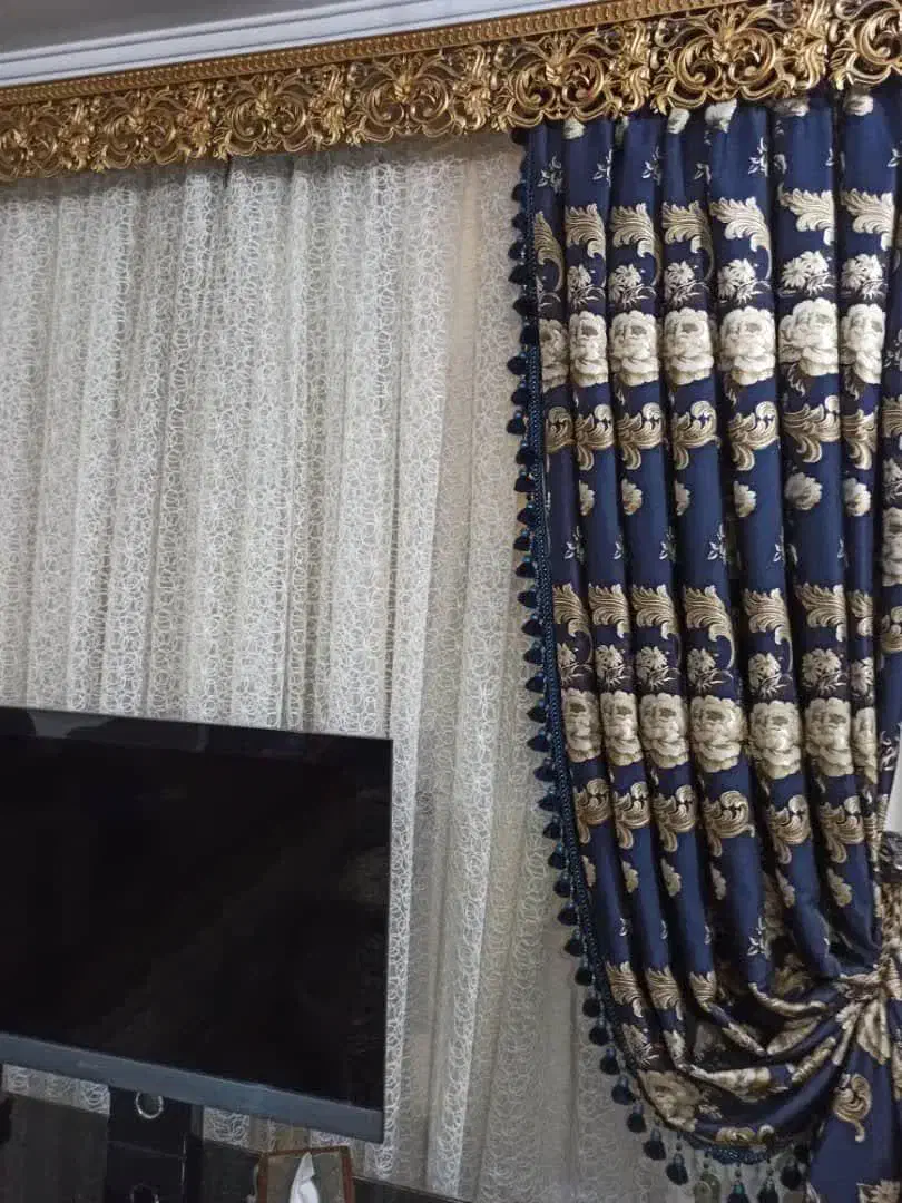 پرده و تور ترک همراه با کتیبه|پرده، رانر، رومیزی|شاهین‌شهر, خانه کارگر|دیوار