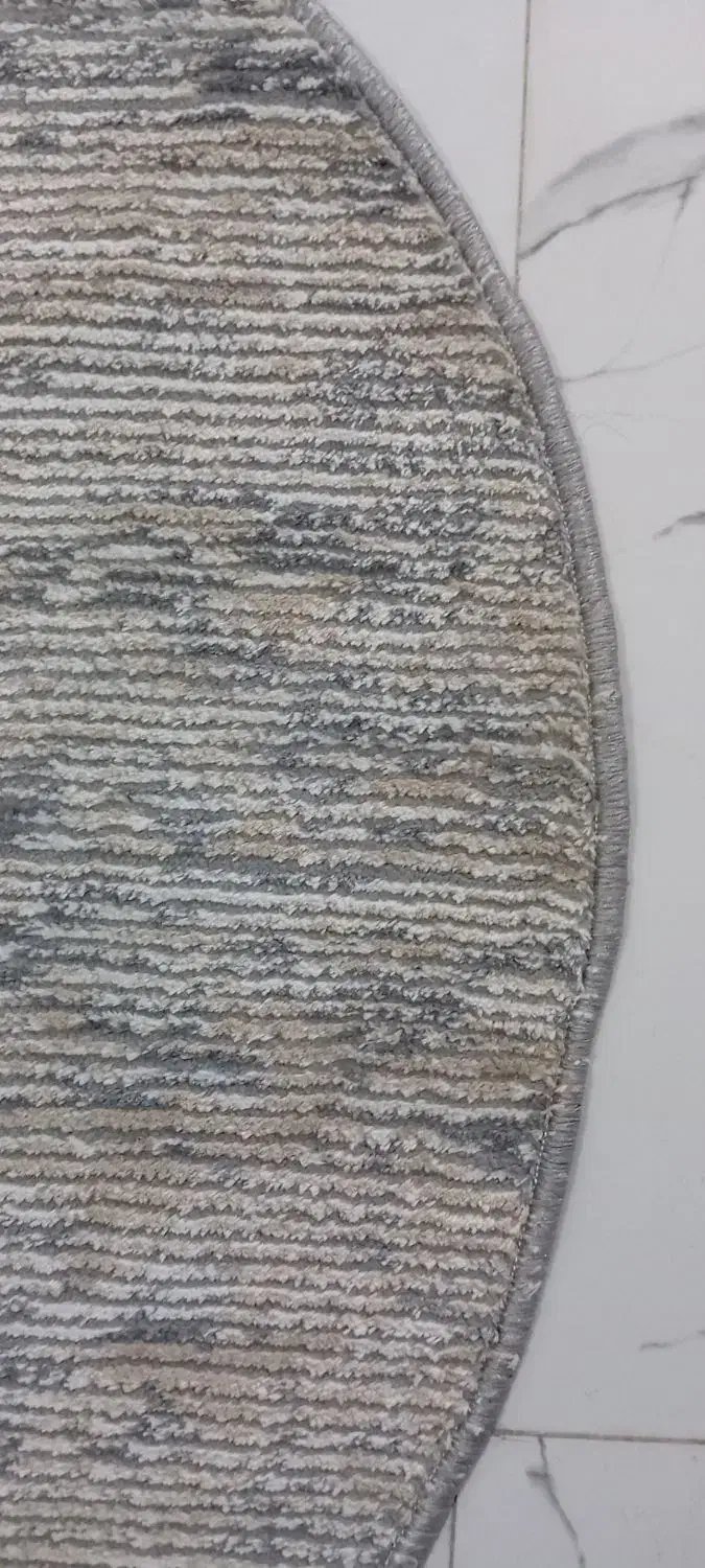 پادری گرد یک در یک|پادری|قزوین, |دیوار